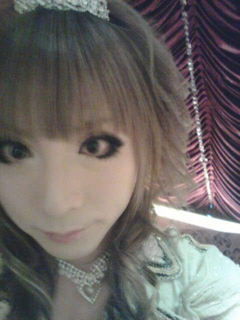 รูปของหนู Mizaki (Hizaki วง Versailles) - Page 3 Tumblr_lz62eqaoLj1qjn248o1_500