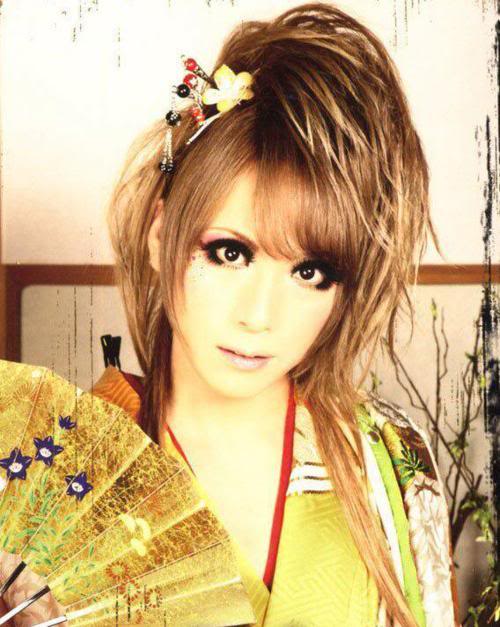 รูปของหนู Mizaki (Hizaki วง Versailles) - Page 4 Tumblr_m17qlsDixb1r3xri1o1_500