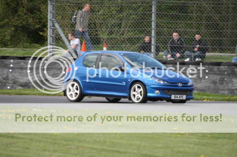 Castle Combe Spring Action day 2009 521378437_crXz4-O