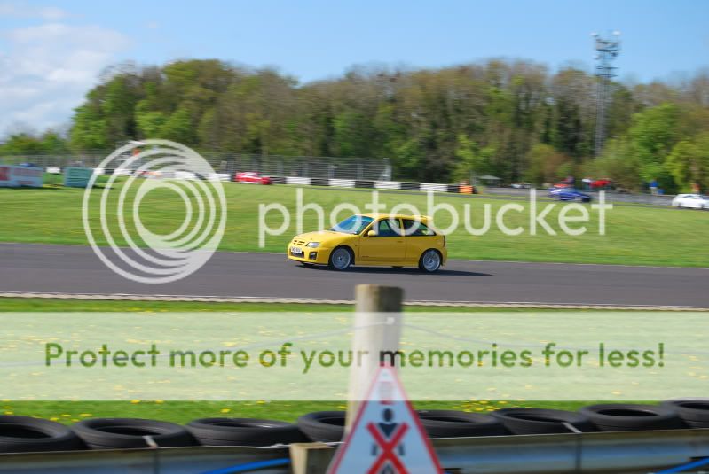 Castle Combe Spring Action day 2009 CastleCombeApril2009008