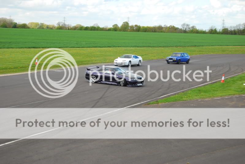 Castle Combe Spring Action day 2009 CastleCombeApril2009220