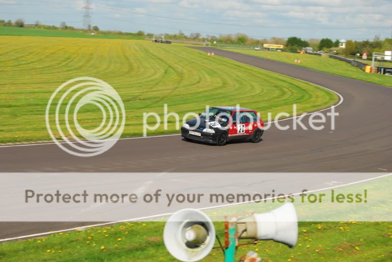 Castle Combe Spring Action day 2009 CastleCombeApril2009303