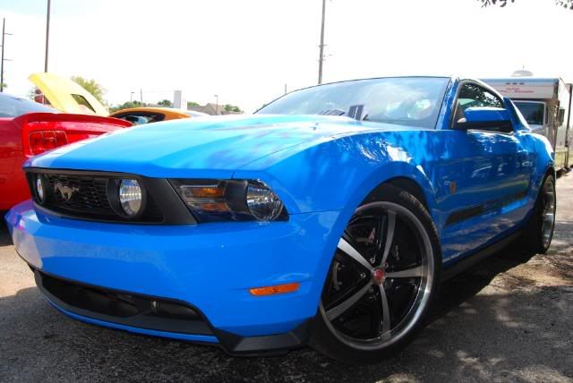 2010 Mustang (Its growing on me) PICS!! DSC_0215-1