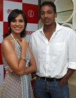 NOTICIA DE AYER...¡Lara Dutta y Mahesh Bhupathi se comprometen!  Lara_Mahesh