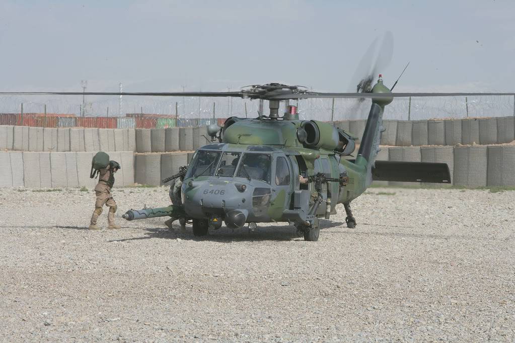 hélicoptères XO8X0231