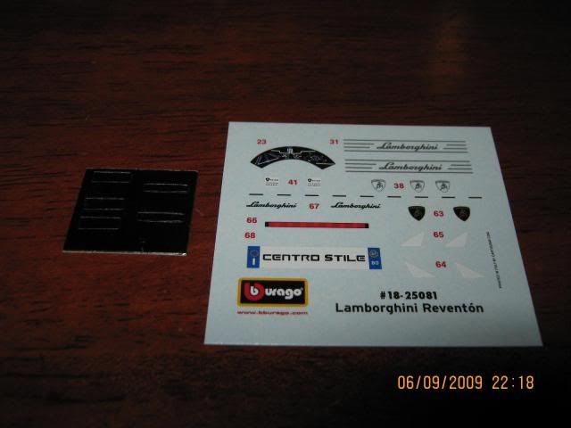 Lamborghini Reventon 1/24 (skill 1 kit) 019