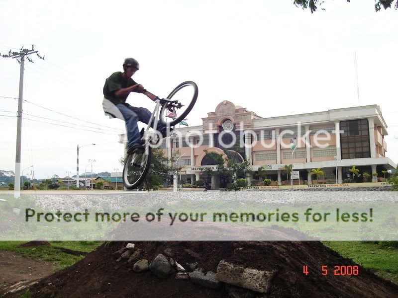 05.04.2008 Meycauayan Dirt Dirt Jump Jump DSC01890