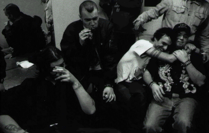 Fiskales Ad-Hok - Malditos (documental) // Cuando todos éramos punk Fiskini2