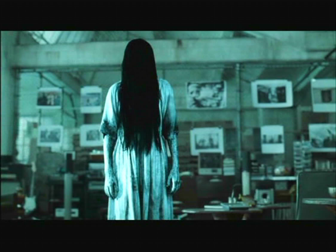 The Ring [2002] [GR] Thering-stand