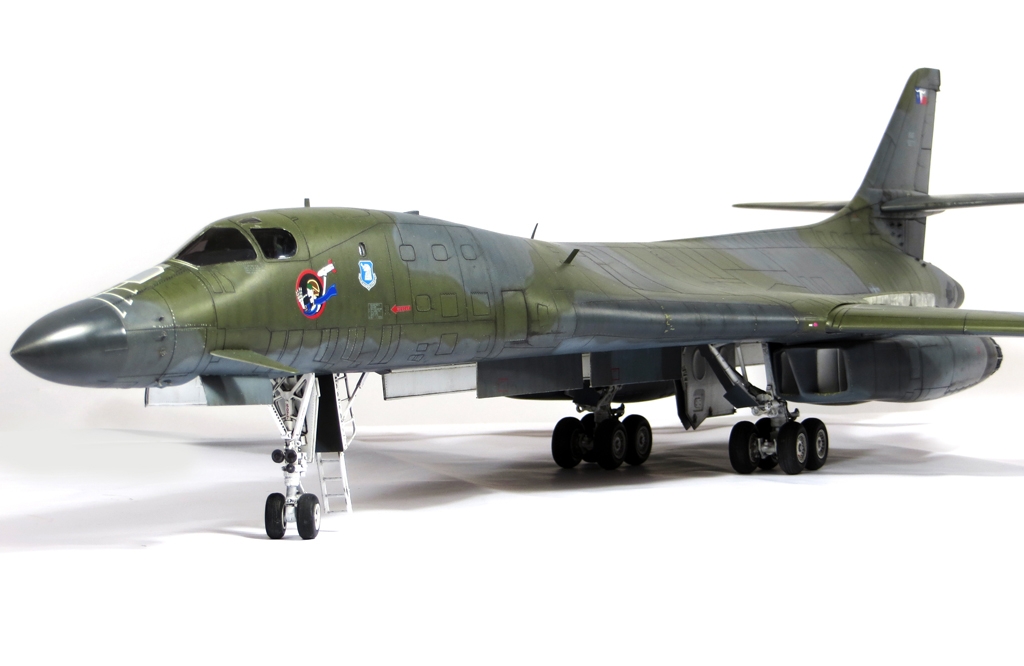 1/48 B-1B "Bone" IMG_7225_zpsmqsa0dsz