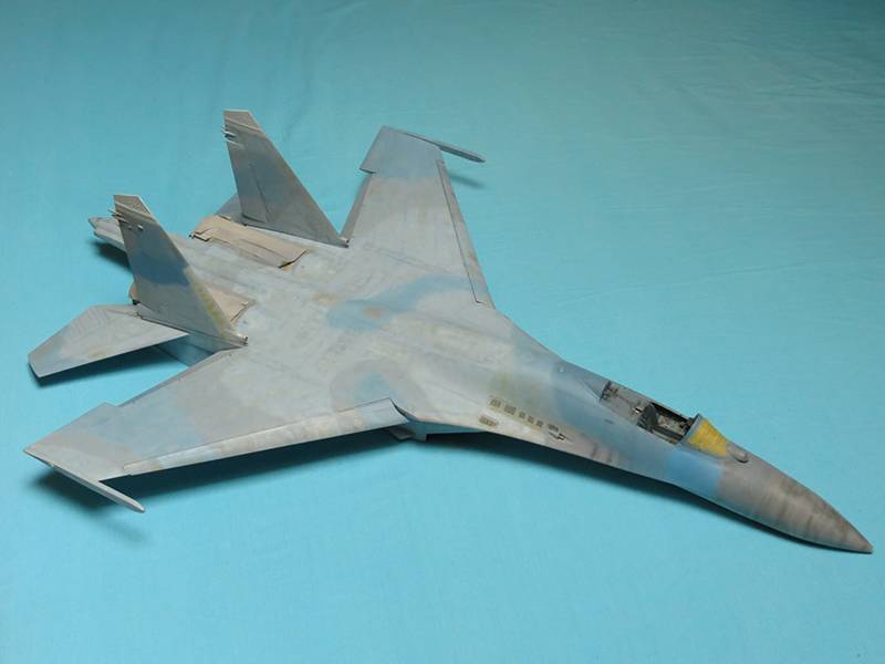 1/32 Sukhoi Su-27 Flanker B - Terminé! - Page 4 IMG_3518_zpsb3a91131