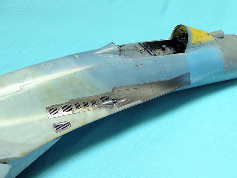 1/32 Sukhoi Su-27 Flanker B - Terminé! - Page 6 IMG_3568_zpsb459ccd2