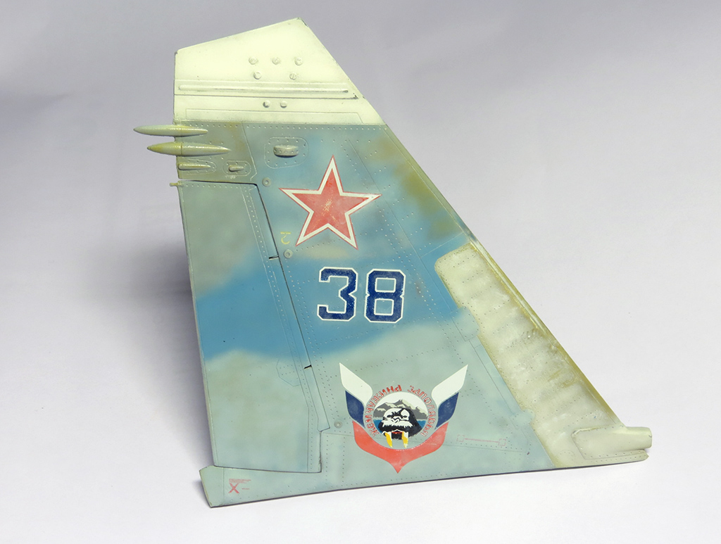 1/32 Sukhoi Su-27 Flanker B - Terminé! - Page 6 IMG_3593_zpsf47902be