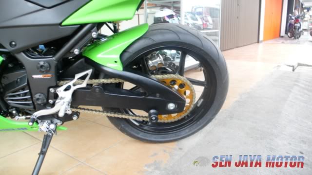 Pusat Aksesoris Ninja 250R | Exhaust & performance | Tires & Handling Parts | Lighting & Electrical | Accesories & Bodyworks | Branded & non branded | Semua ada di Sen Jaya Motor ~ CALL ONLY 081220806091 Atsa00048