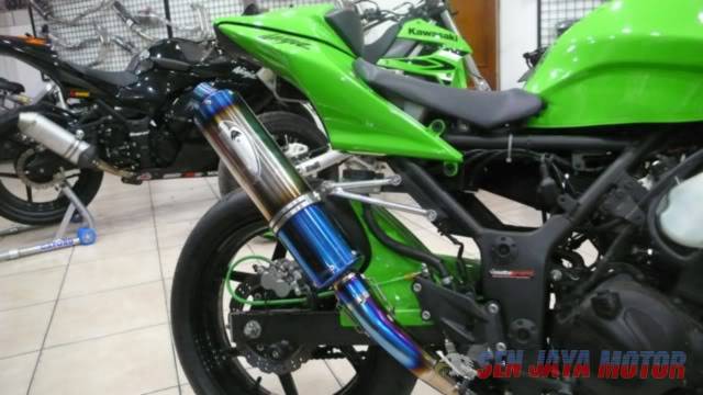 Pusat Aksesoris Ninja 250R | Exhaust & performance | Tires & Handling Parts | Lighting & Electrical | Accesories & Bodyworks | Branded & non branded | Semua ada di Sen Jaya Motor ~ CALL ONLY 081220806091 Atsa00021