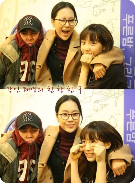 [PICS] Tổng hợp hình ảnh cute nhất của taeyeon khi còn ở radio Chin Chin 090204-6