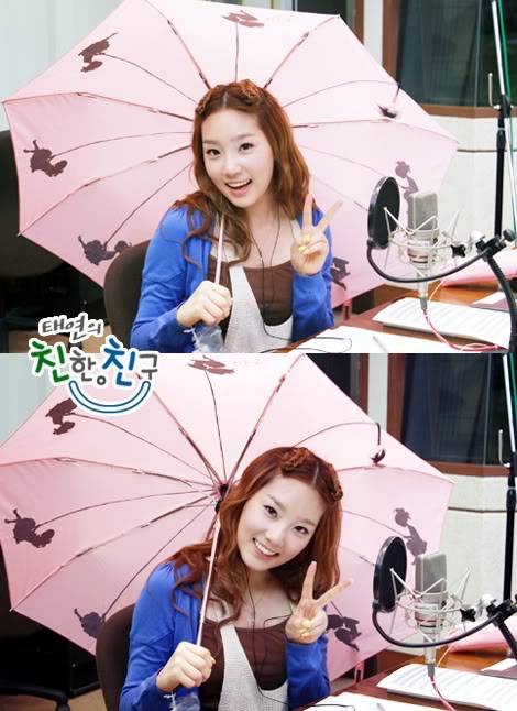 [PICS] Tổng hợp hình ảnh cute nhất của taeyeon khi còn ở radio Chin Chin 090918-5