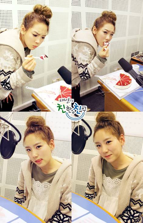 [PICS] Tổng hợp hình ảnh cute nhất của taeyeon khi còn ở radio Chin Chin 100314-8