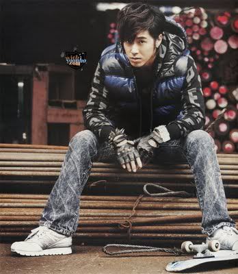 SCANS] Yunho new Evisu Spread at Nylon Magazine 53512167200910191933301852961093461