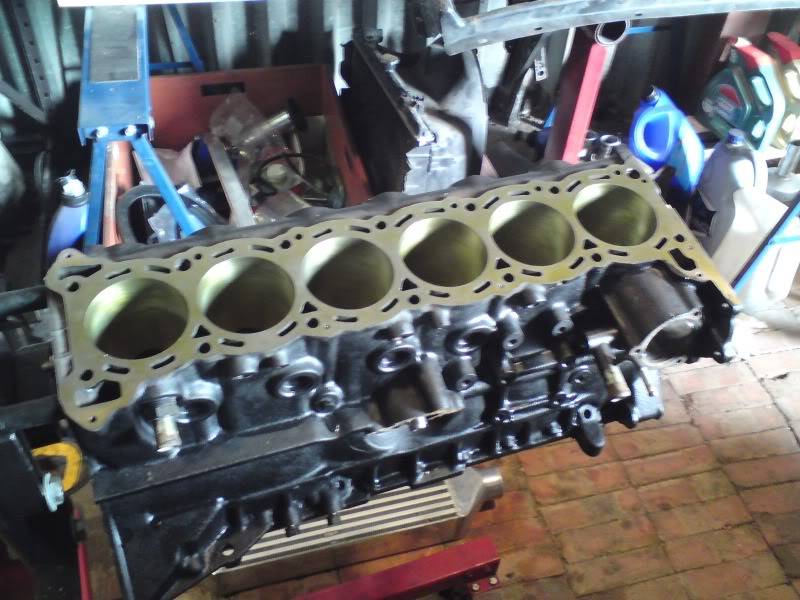 Stock S13 --> RB25 --> BDC --> V8 :) DSC00179