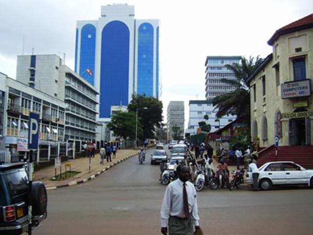 اروع الصور فى كمبالا اوغنده kampala uganda pictures Portal_avenue__kampala_city_centre_