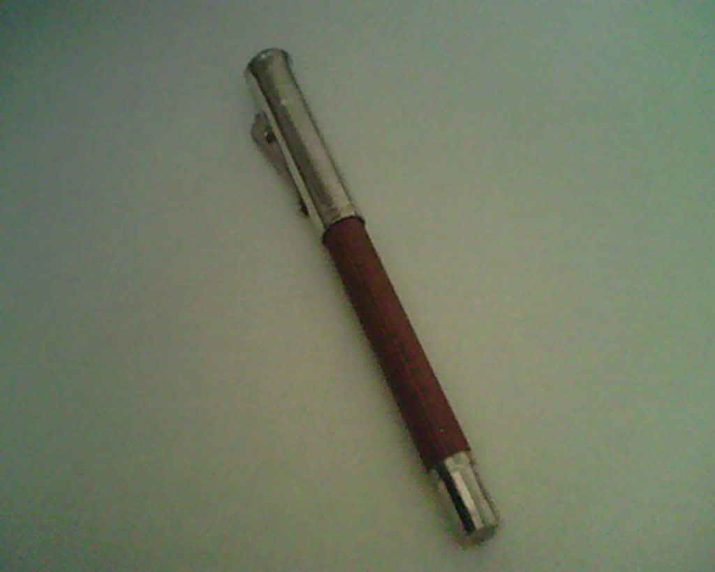 My awesome new pen! Img00123