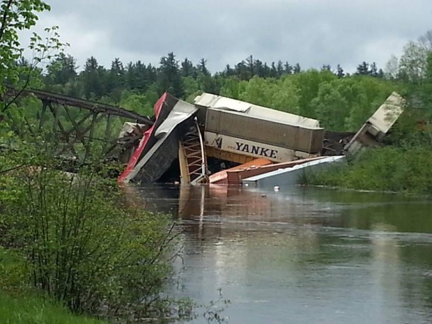  train derails near sudbury ontario in canada - trestle collapses 4357_71671_web_8column_zpsce679236