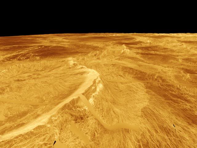 New Japanese PM's wife 'rode to Venus on UFO' PIA00268