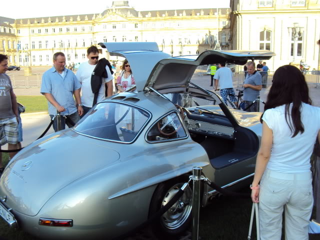 Mercedes 125 anos:Exposição em frente a Castelo em Sttutgard e Museu MB DSC00678