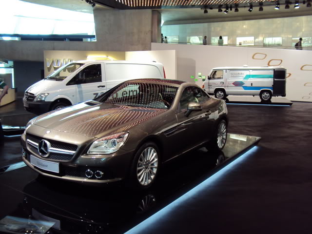 Mercedes 125 anos:Exposição em frente a Castelo em Sttutgard e Museu MB DSC00702