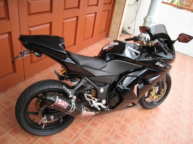 ~[ CLEANER LOOKS ]~ Silahkan mampir untuk segala macam parts Ninja 250R. Exhaust, Performance Parts, Tires, Handling, Electronics & Instrument, Protection, Accesories & Fashion - Page 16 21042009587