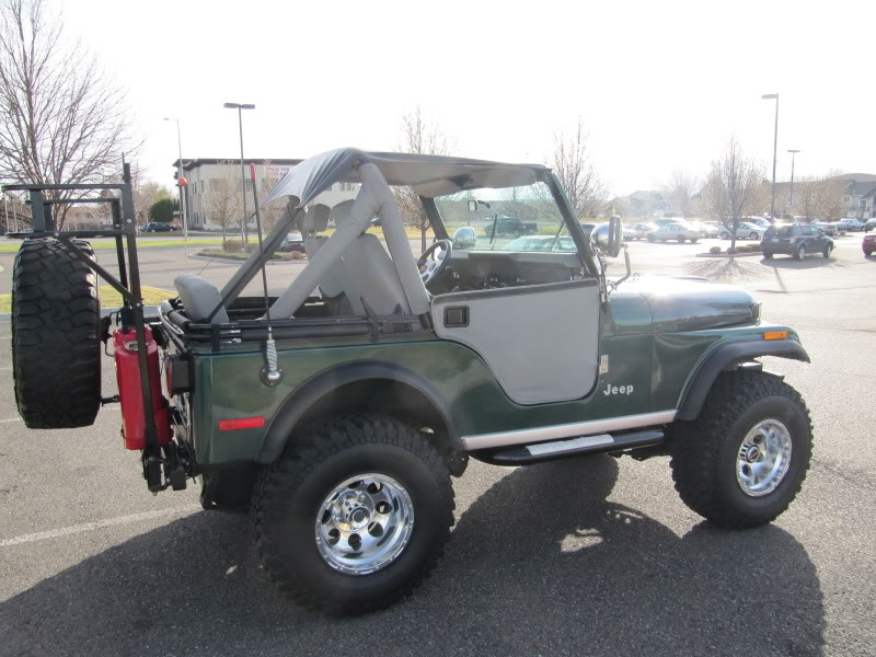 Dads new toy - 1980 CJ5 IMG_0785