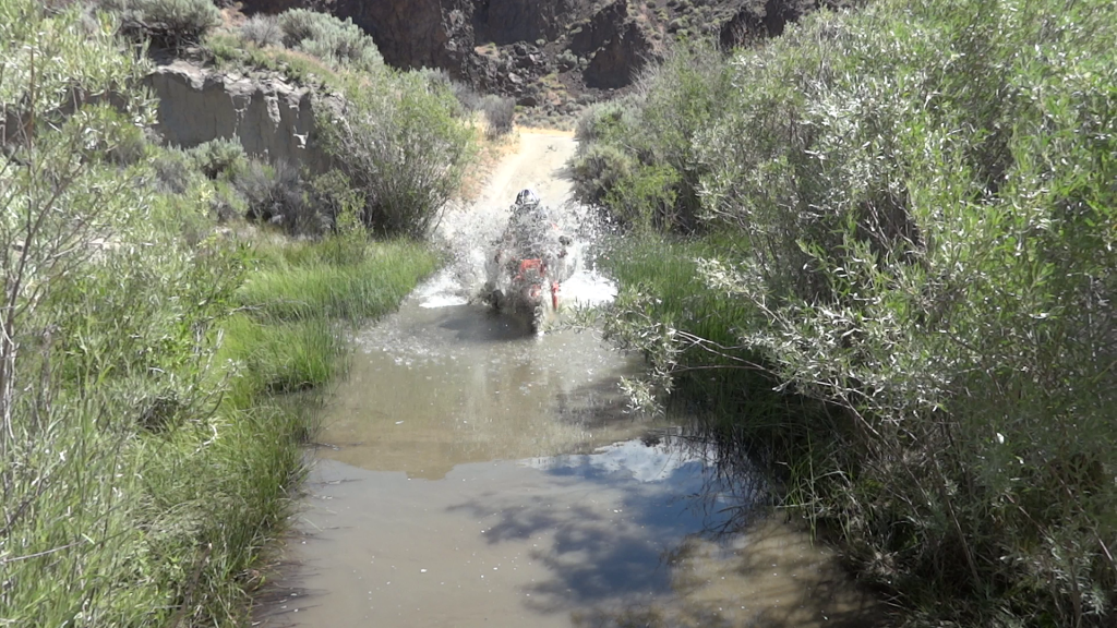 Riding through History - NV...A Land Lost in Time. Vlcsnap-2011-08-12-05h35m55s102