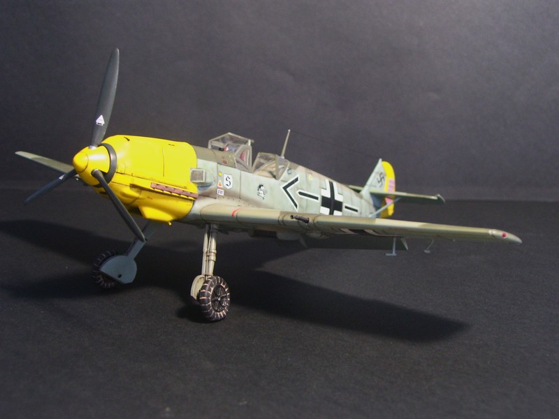 Messerschmitt Bf109 Emil 4/N Adolf Galland (Airfix 1/48) Me109e4AdolfGalland%202