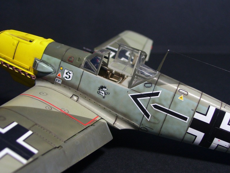 Messerschmitt Bf109 Emil 4/N Adolf Galland (Airfix 1/48) Me109e4AdolfGalland%205