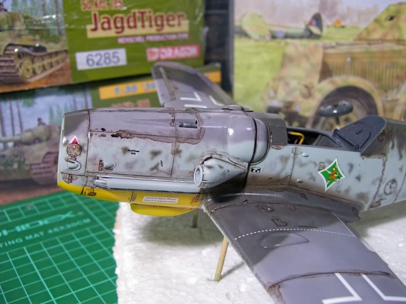 Messerschmitt Bf 109 G-6 Hasegawa 1/32 Alfred Grislawski - Página 3 Weathering4