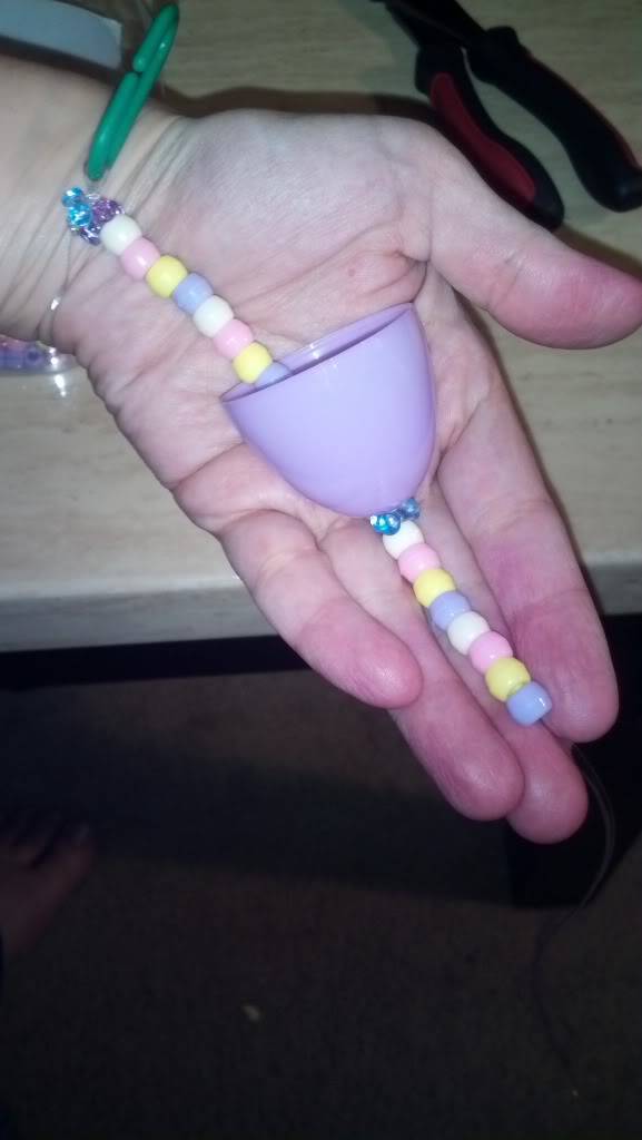 Toy Tutorial - Simple Foraging Cups Toy 4