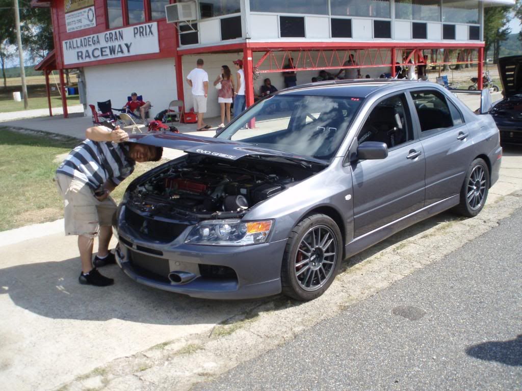 Pictures from the Little Talladega Track day! PA070373-1