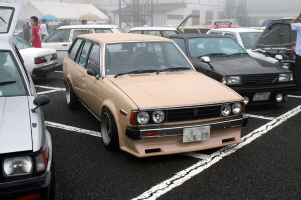 Corolla !! Historique & KE70 special. Ke716