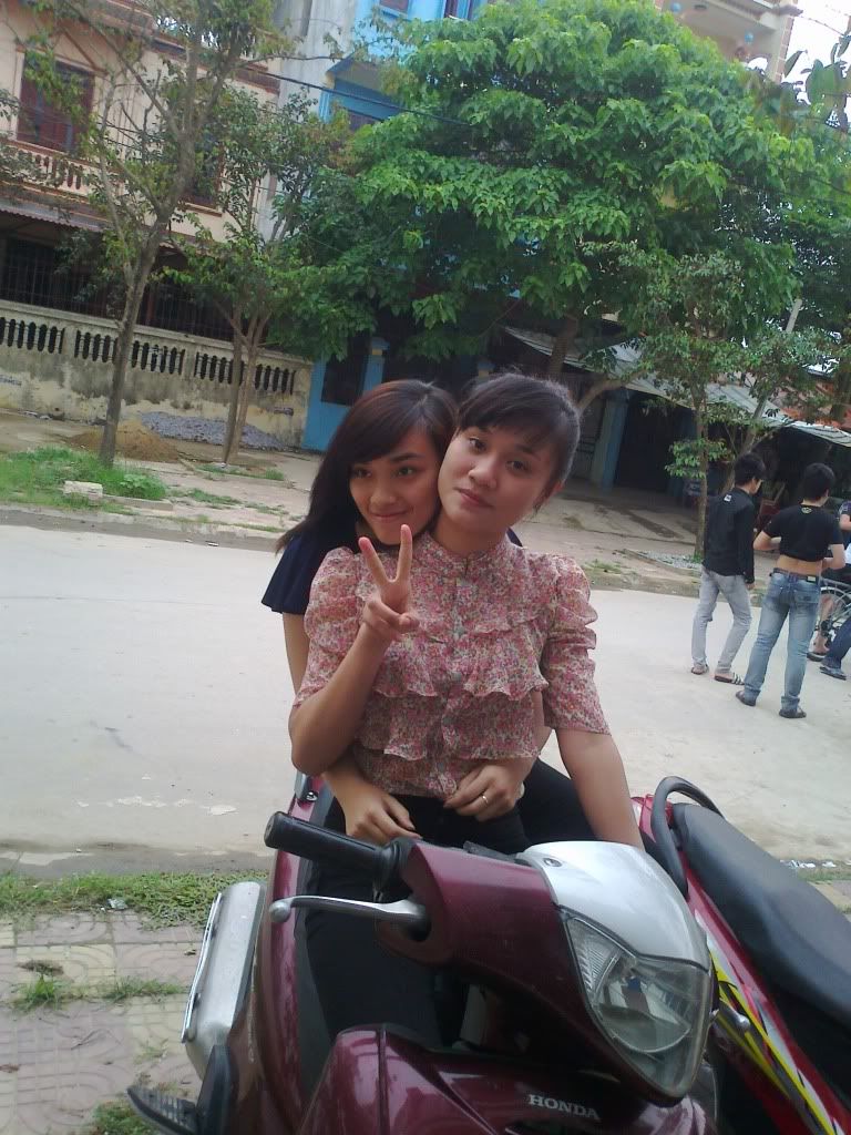 25/05/2011 11h43 Bat Dau Post... Anh o nha Ngoc Dau Sat 24/05/2011.... @@! Hinh0259