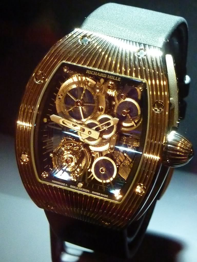 Vos comptes rendus de visite au Salon Belles Montres  - Page 6 P1050382