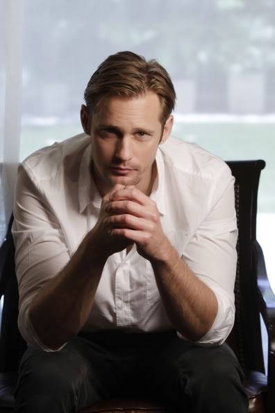 Eric Northman/Alexander Skarsgard - Page 3 Tumblr_m05kwqVnet1r7e95to1_400