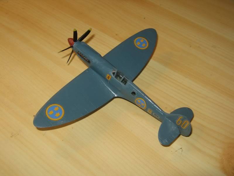 Airfix 1/72 Spitfire S-31 - Sida 3 IMG_9042