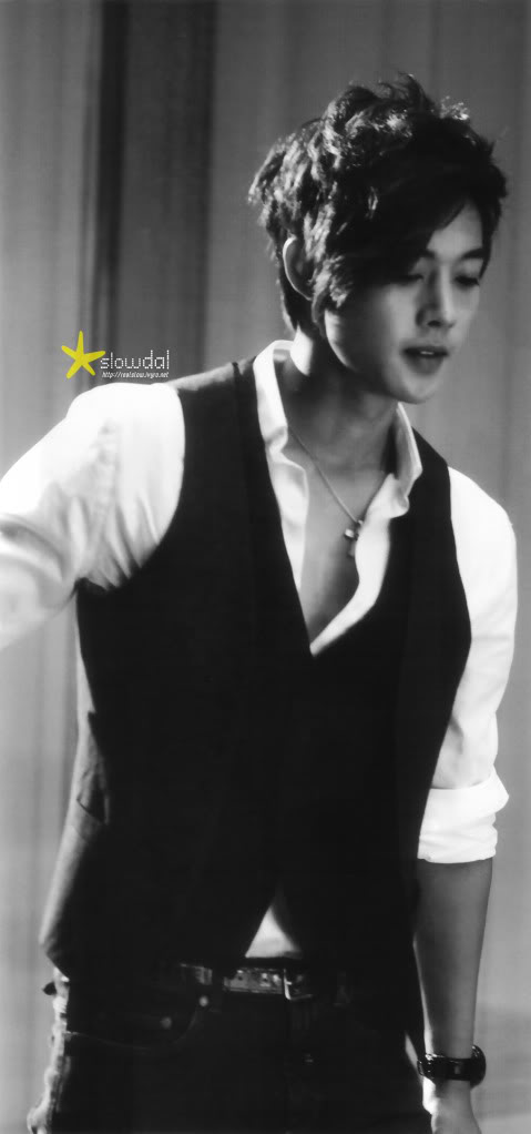 Hyun Joong - Shooting Anycall Magichole CF D00450374acb1bc45c39e