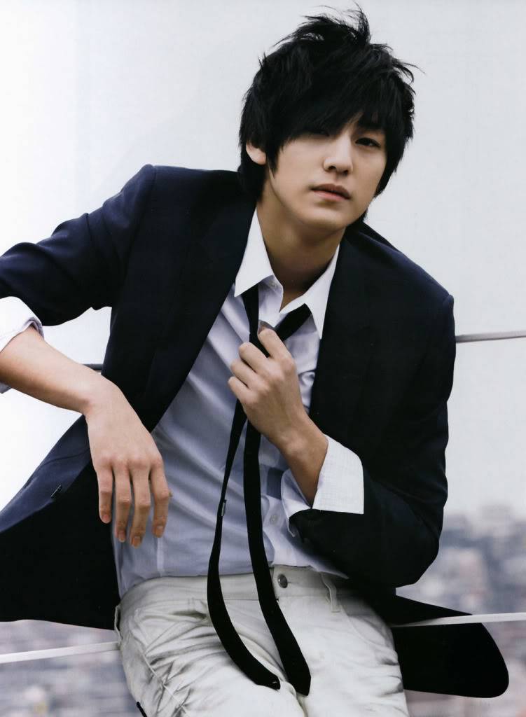 Kim Bum in InStyle – Eco Hazzys, ELLEgirl 1268981054_