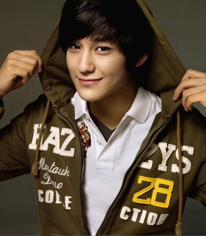 Kim Bum in InStyle – Eco Hazzys, ELLEgirl Eco_hazzys_esquire4