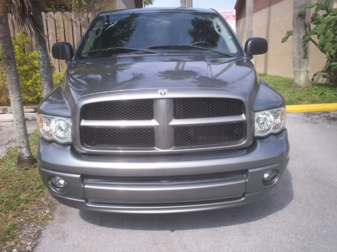 05 dodge ram HEMI! dropped with extras Flyingdutchman018