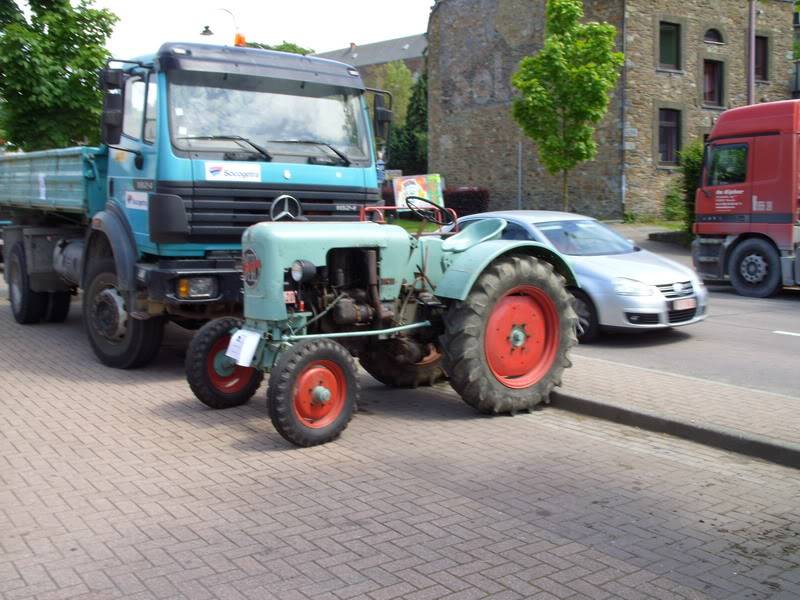 Le TMA tait de sortie aux tracteurs ancetres de ST-Hubert TMA_091