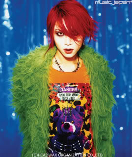 Biografia de Hide Hide