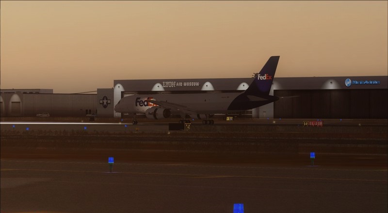 Los Angeles (KLAX) - Orange County (KSNA): Boeing 757-200F Fedex. Avs_1483_zpsfnuoq2nn